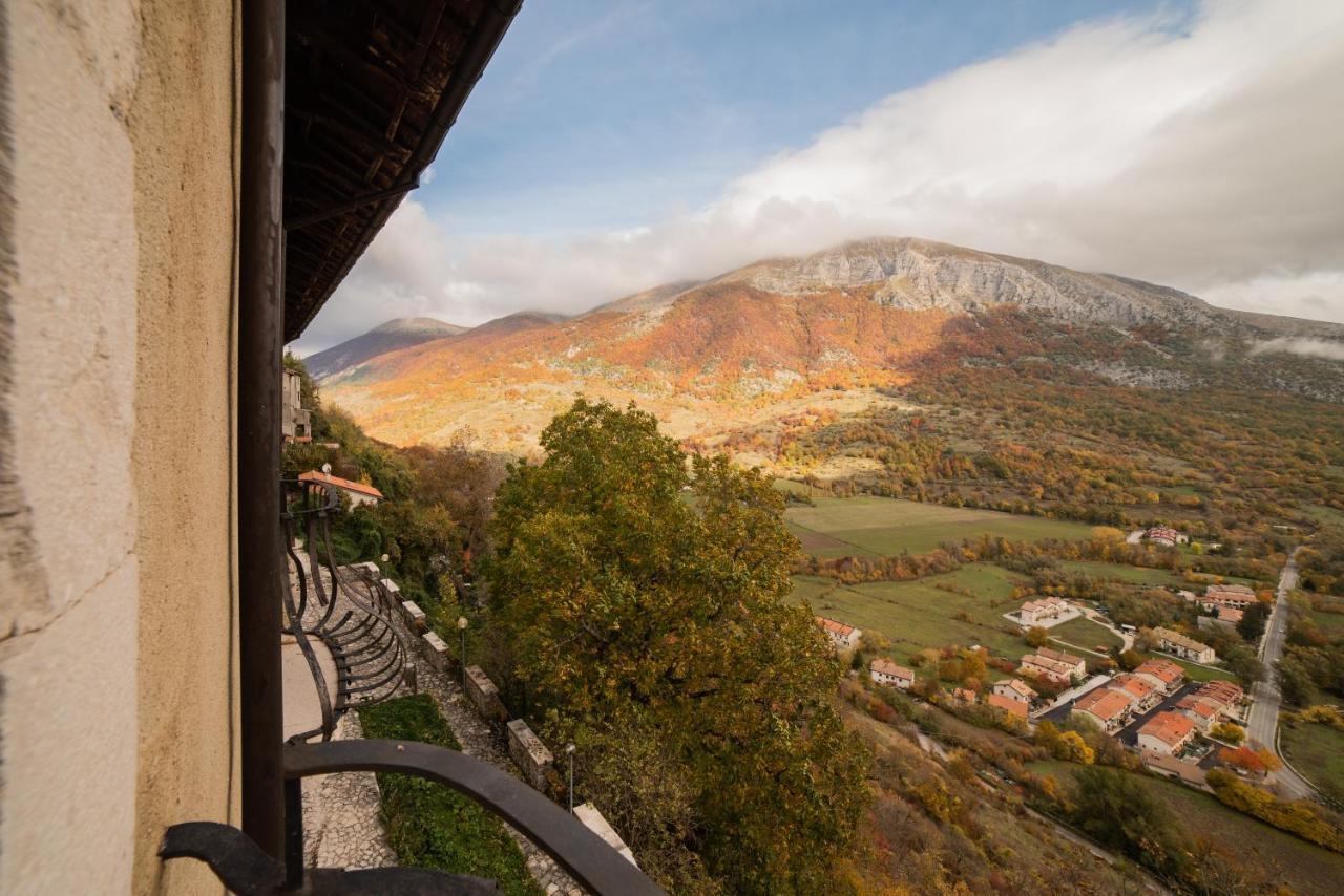 Dimora Fresilia Casa Vacanze Opi Exterior foto